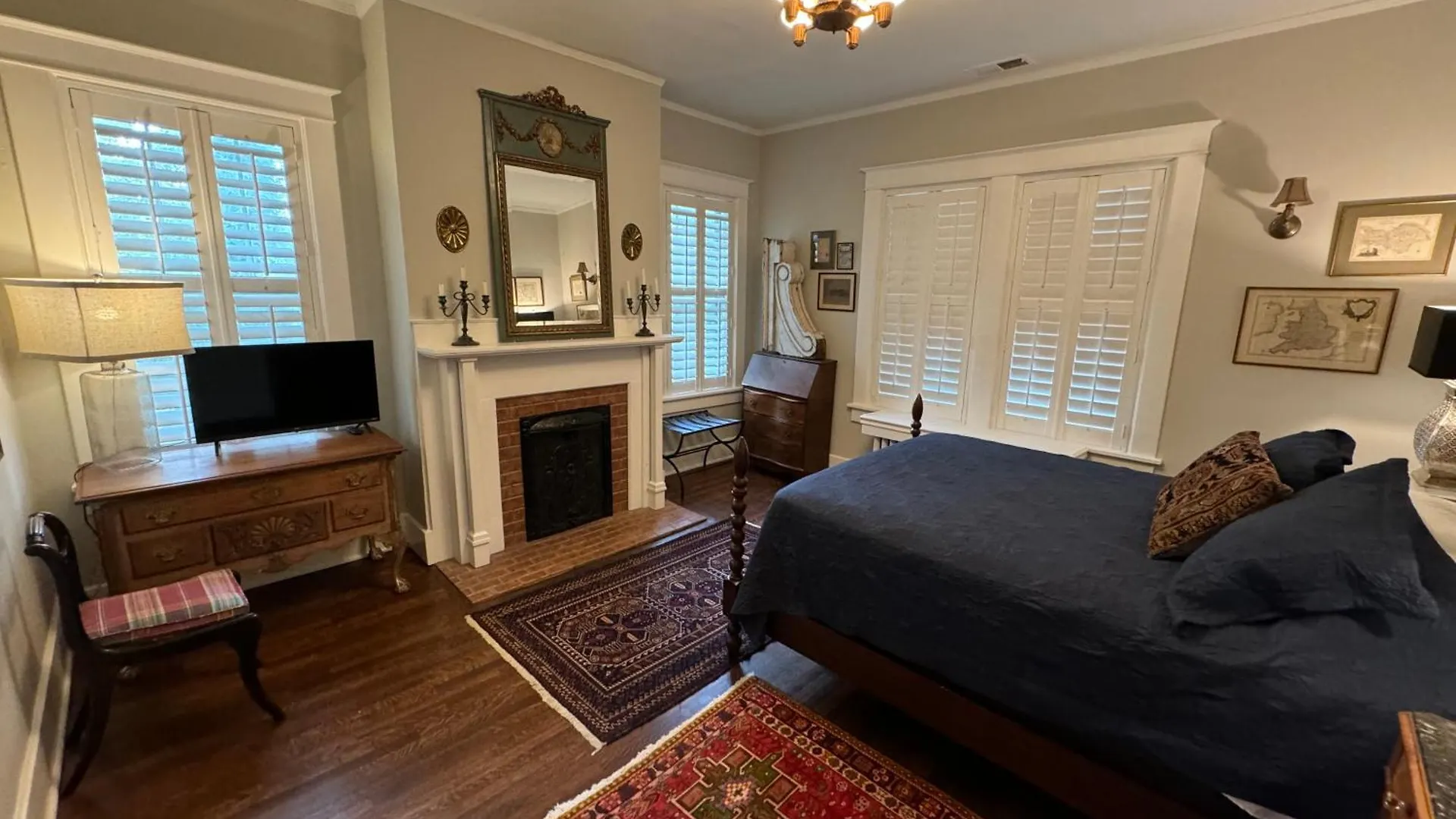Spacious Central Gardens Home And Carriage House メンフィス 0*,  米国