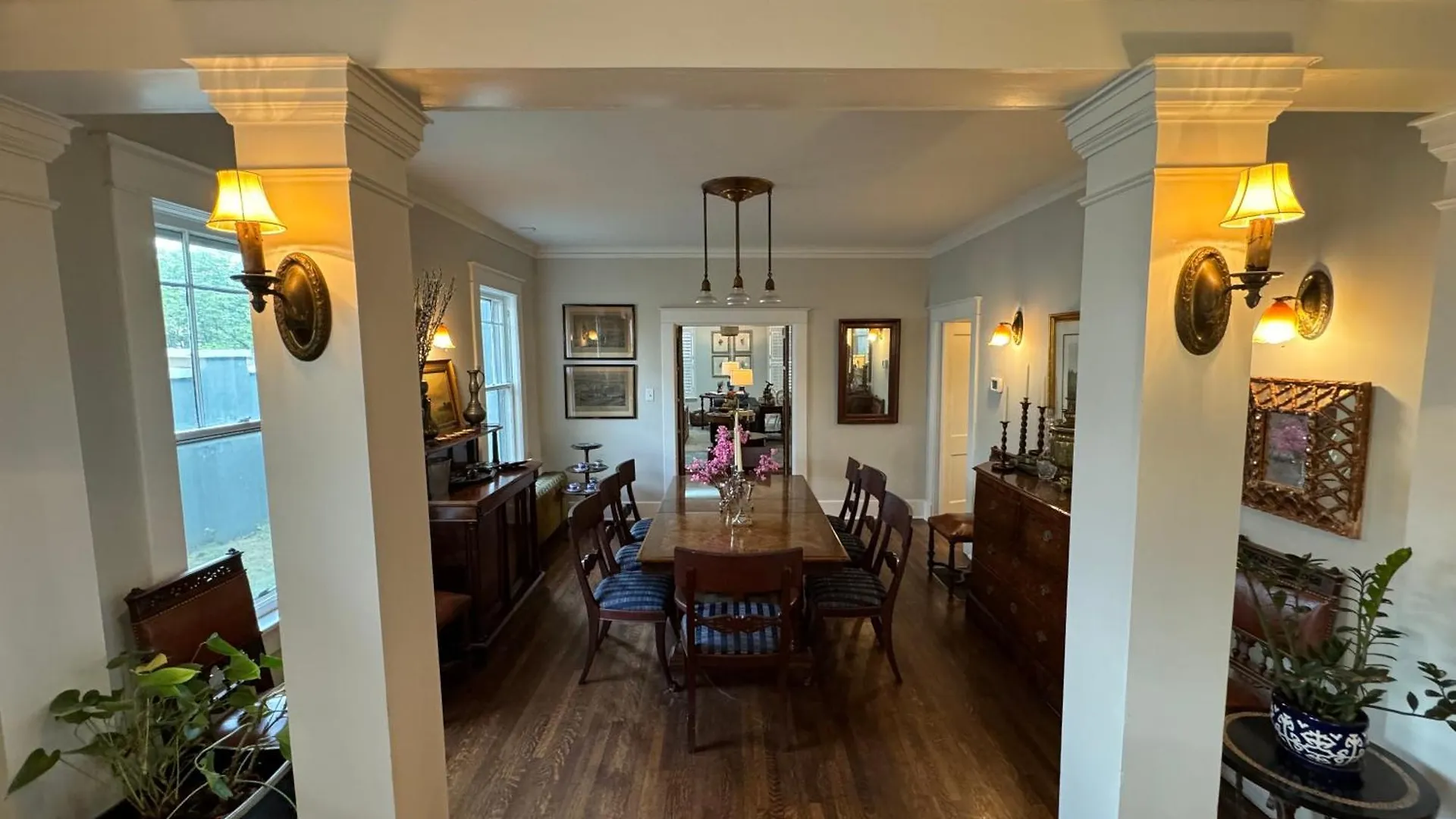 Villa Spacious Central Gardens Home And Carriage House Memphis