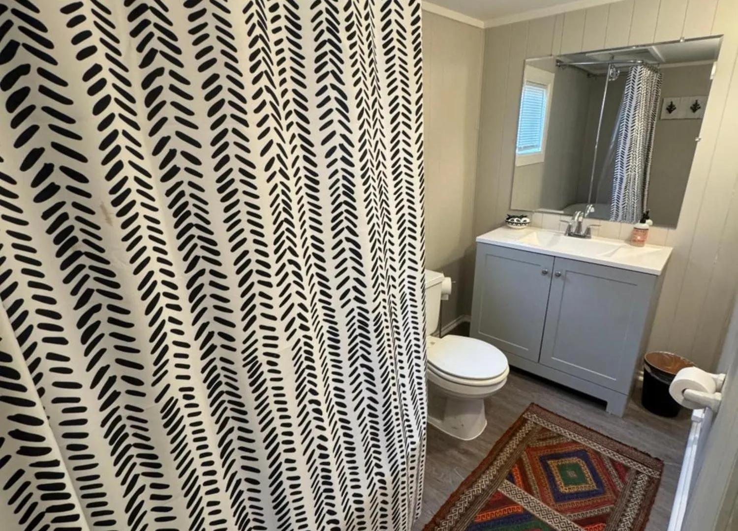 Spacious Central Gardens Home And Carriage House Memphis