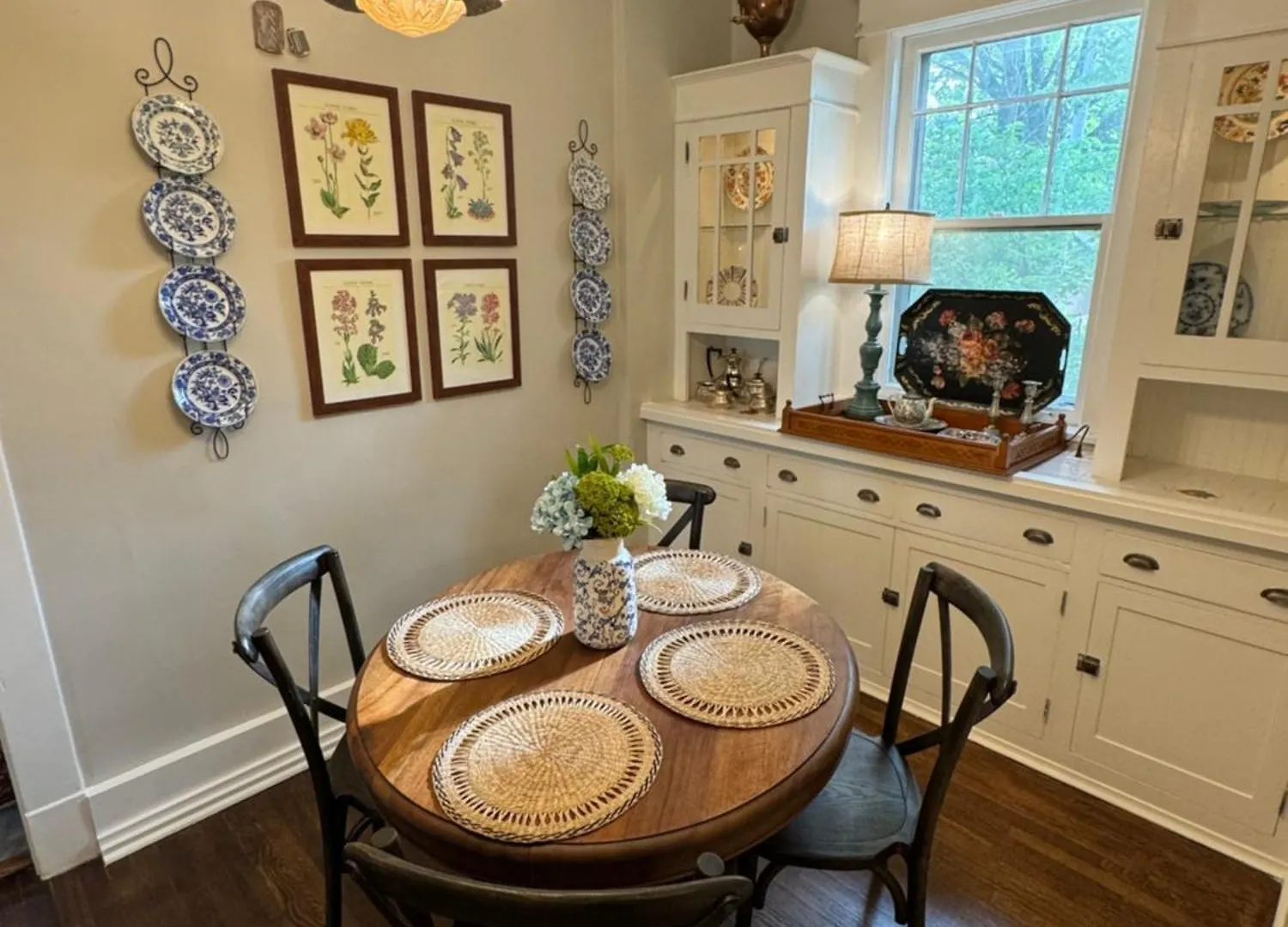 Villa Spacious Central Gardens Home And Carriage House Memphis